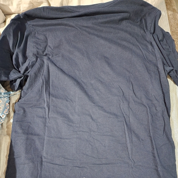 Mens navy oakley tshirt - Picture 3 of 3